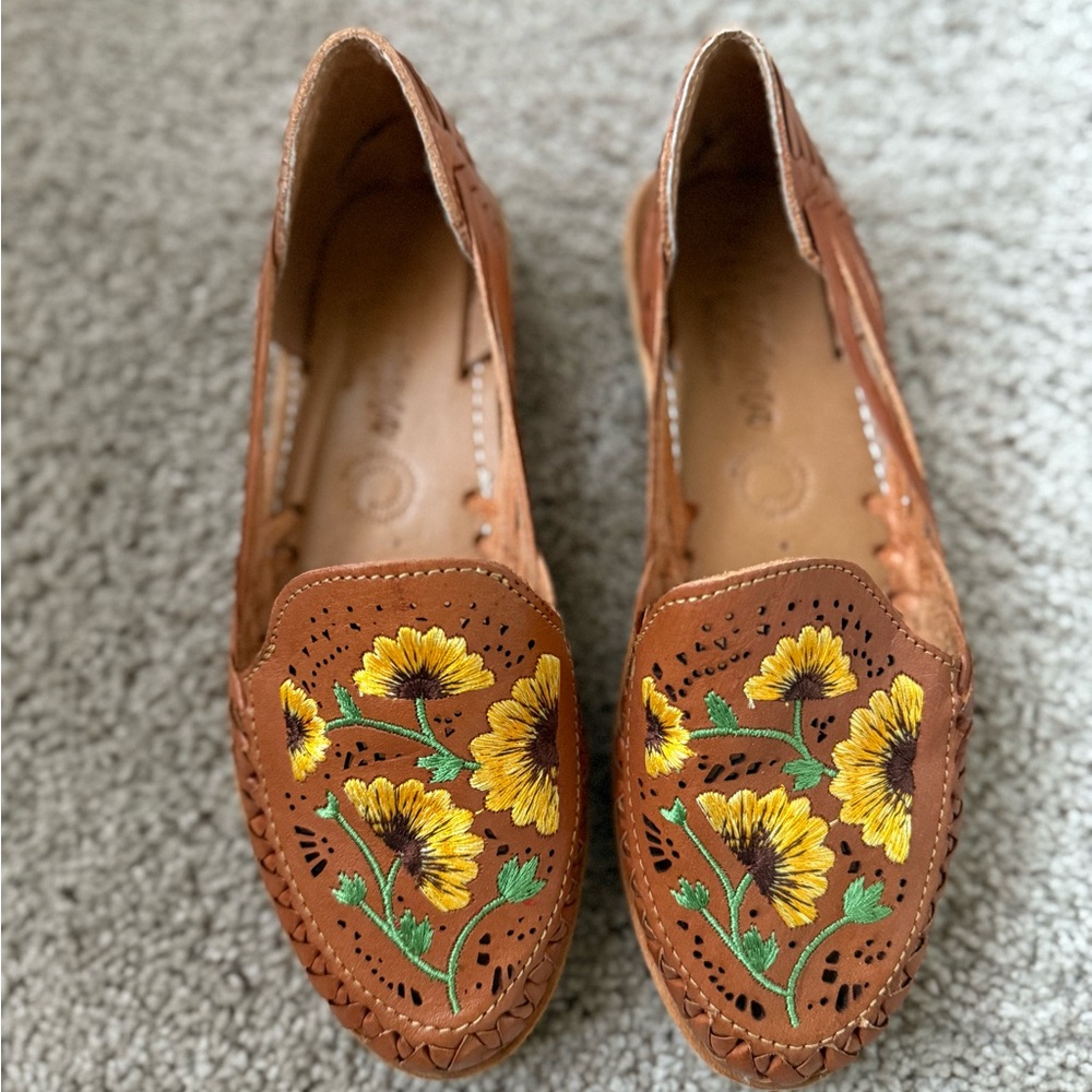 Huaraches by unknown artisan